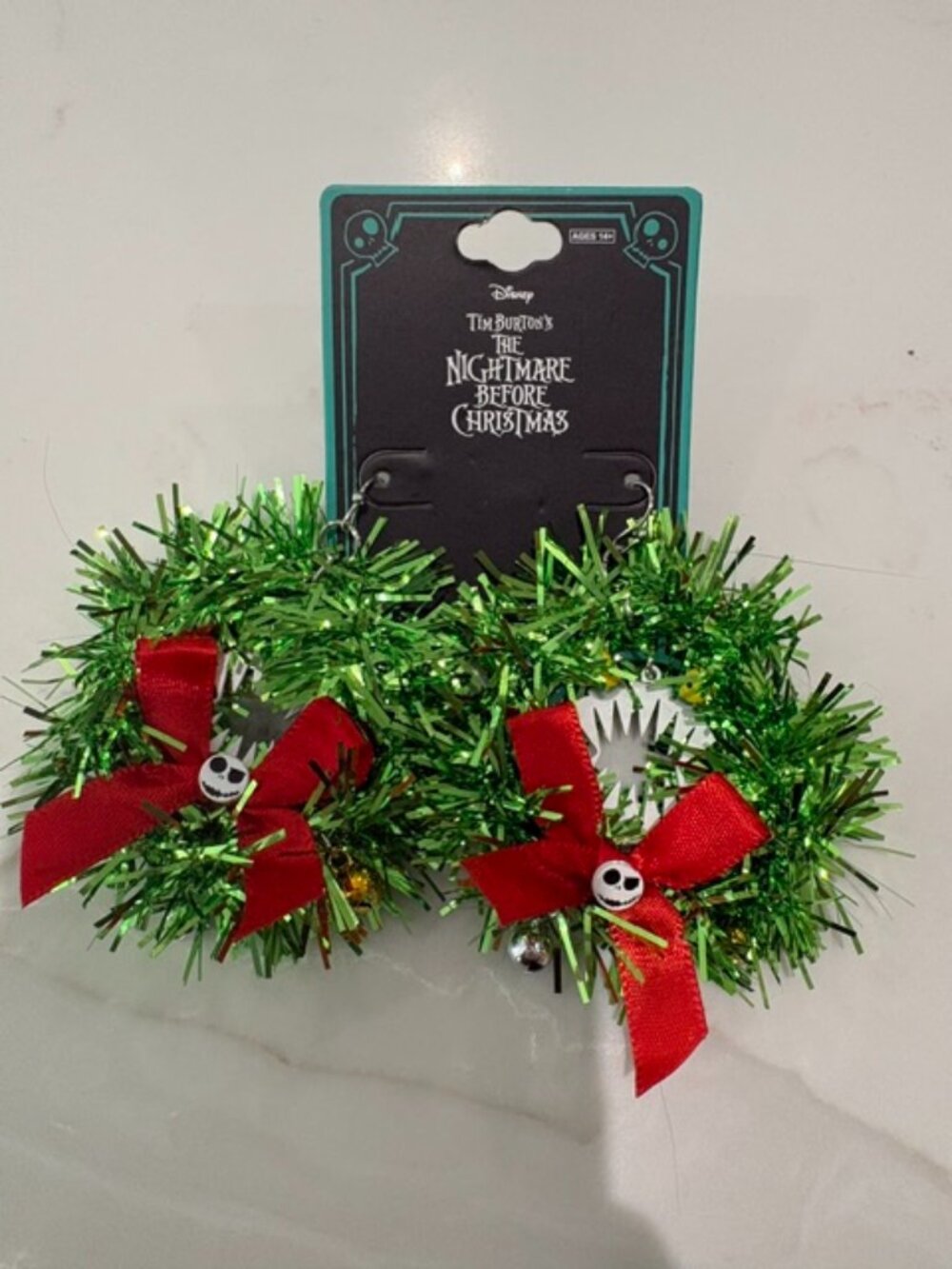 NWT Disney The Nightmare Before Christmas Man-Eating Wreath Earrings